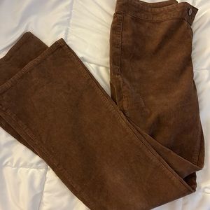 Brandy Melville (John galt)flared corduroy pants